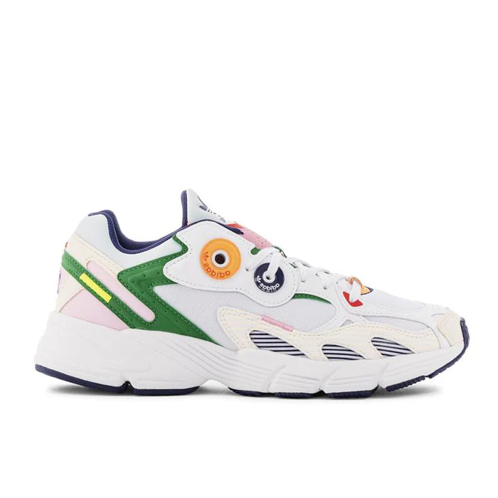 adidas ASTIR W