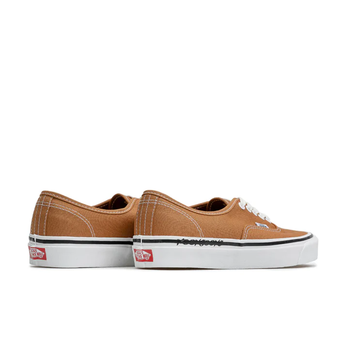Authentic 44 DX - Image 3