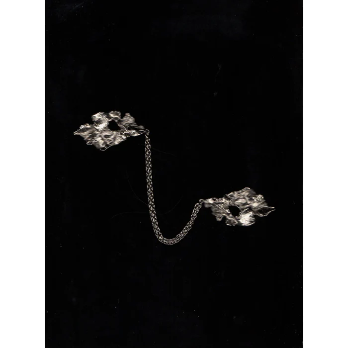 Bara 00 Longbrooch Silver