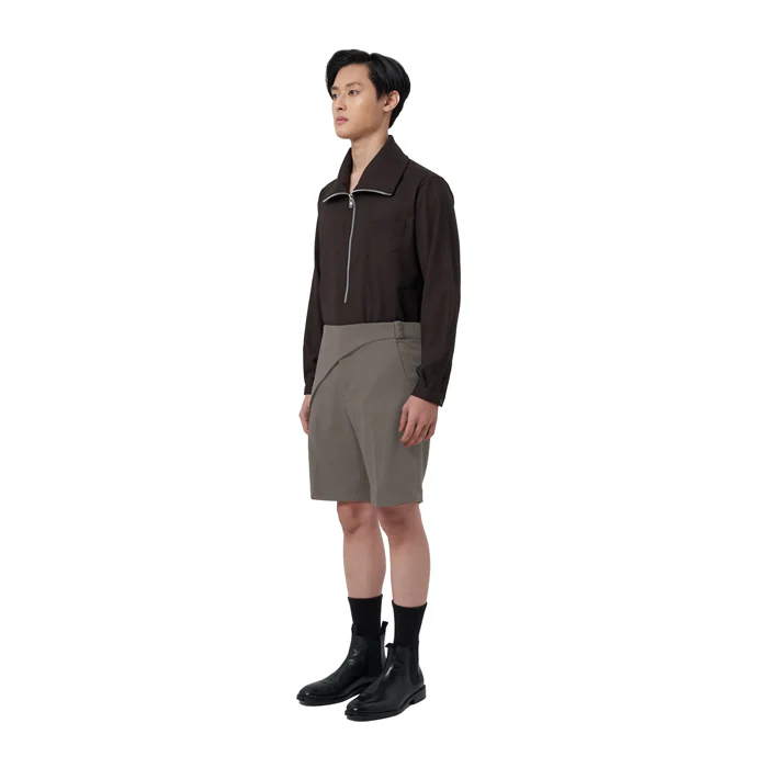 BEIGE OVERLAP SHORTS WITH BELT - Image 3
