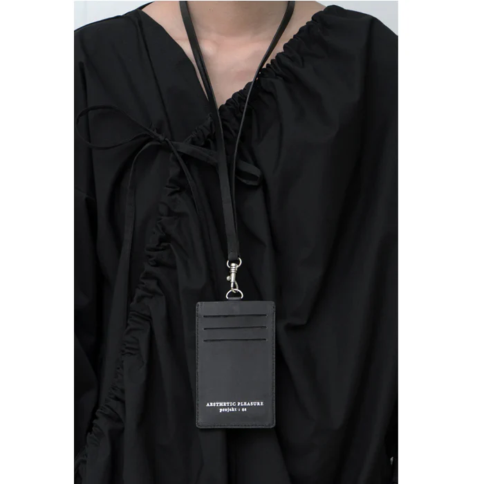 DENTE LANYARD CARD HOLDER NAPPA BLACK - Image 4
