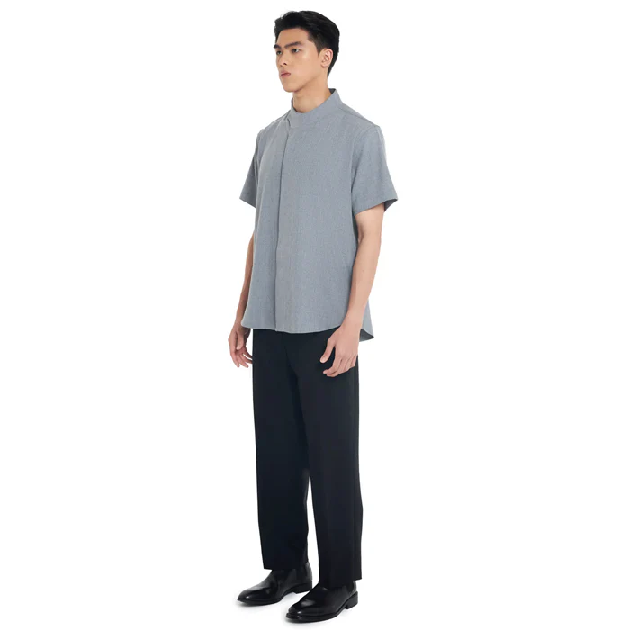 GREY COLLARLESS OVERLAP SHORT SLEEVES SHIRT - Image 3