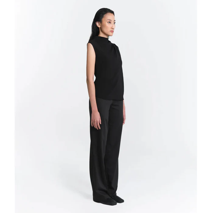Melt Top Sleeveless Black - Image 3