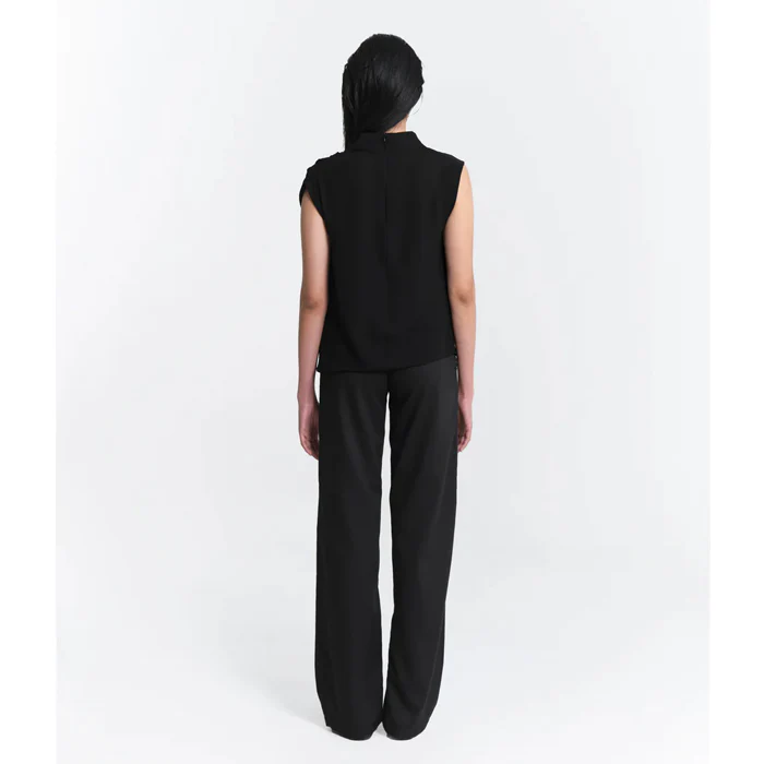 Melt Top Sleeveless Black - Image 5