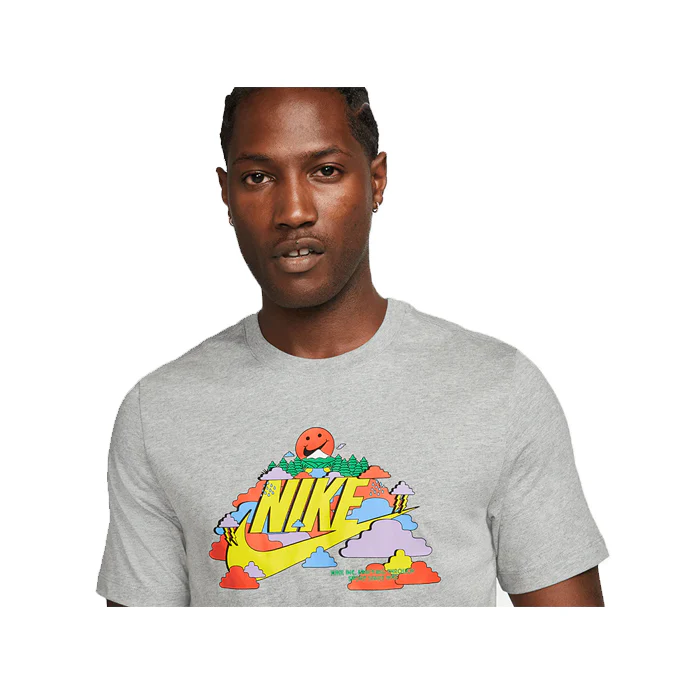 Nike Sportswear - Image 3
