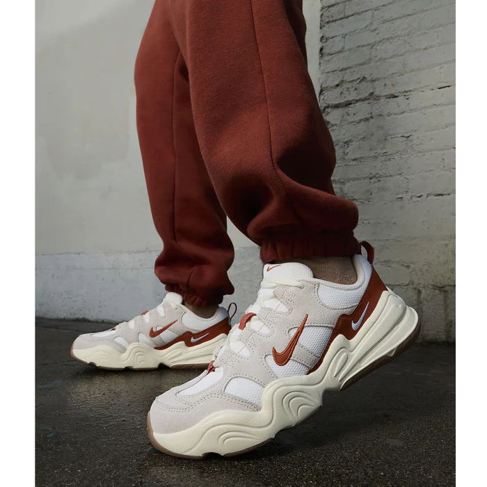 Nike Tech Hera Womens - Image 6