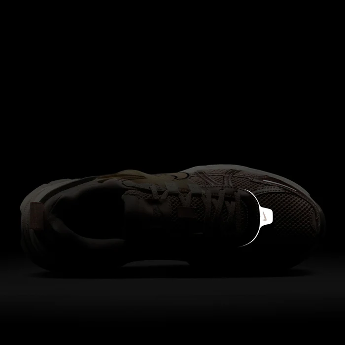 NIKE V2K RUN WOMENS - Image 7