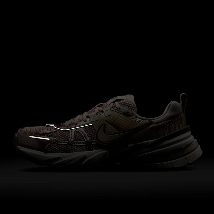 NIKE V2K RUN WOMENS - Image 8