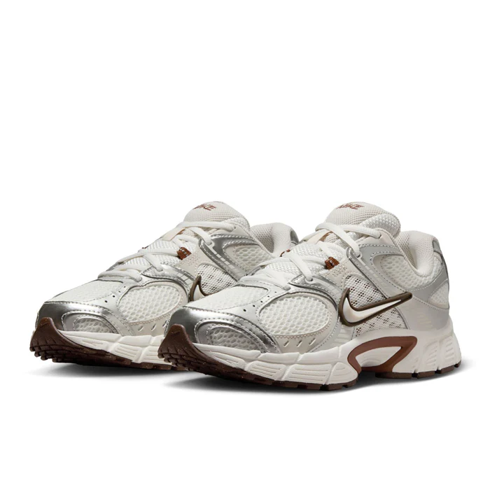 NIKE V5 RNR WOMENS - Image 3