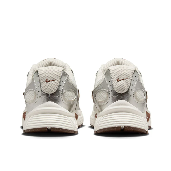 NIKE V5 RNR WOMENS - Image 5