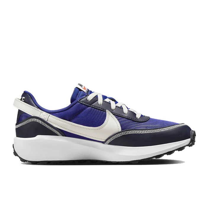 NIKE WAFFLE DEBUT SE