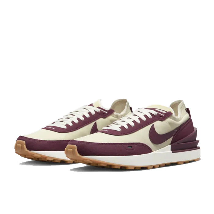 Nike Waffle One SE - Image 3
