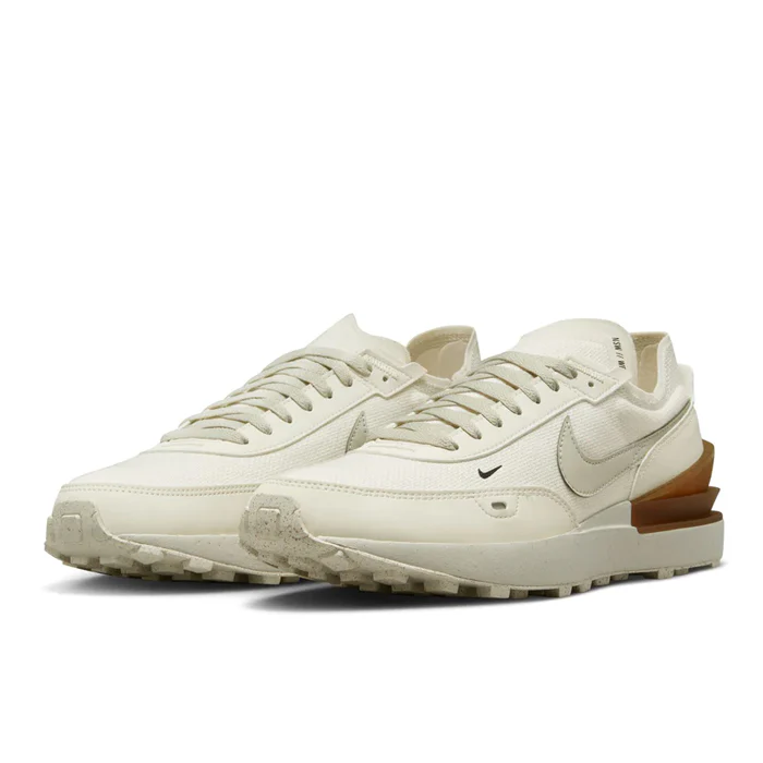 NIKE WAFFLE ONE SE - Image 3