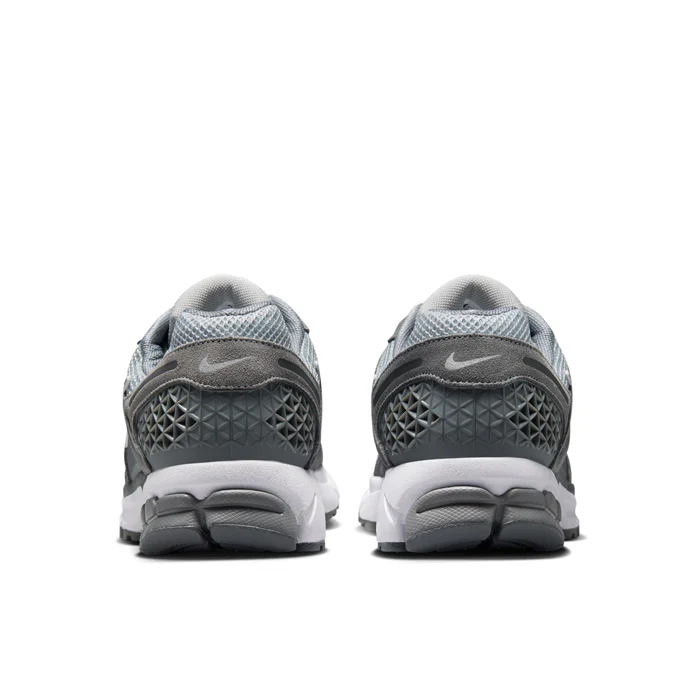 NIKE ZOOM VOMERO 5 MENS - Image 5