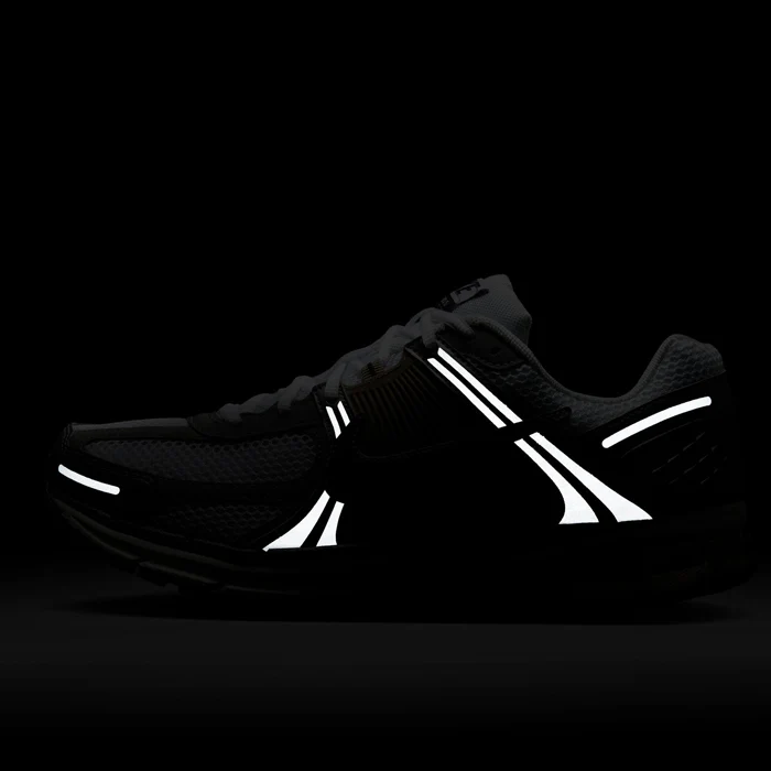NIKE ZOOM VOMERO 5 MENS - Image 10