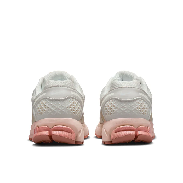 NIKE ZOOM VOMERO 5 WOMENS - Image 5