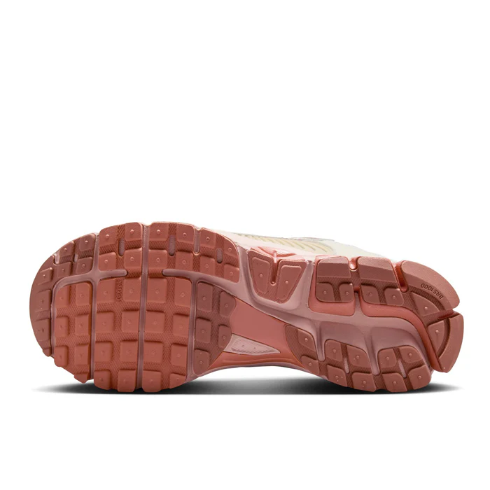 NIKE ZOOM VOMERO 5 WOMENS - Image 6