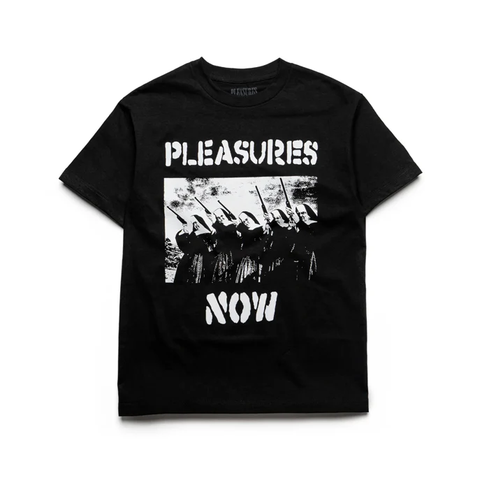 NUNS T-SHIRT