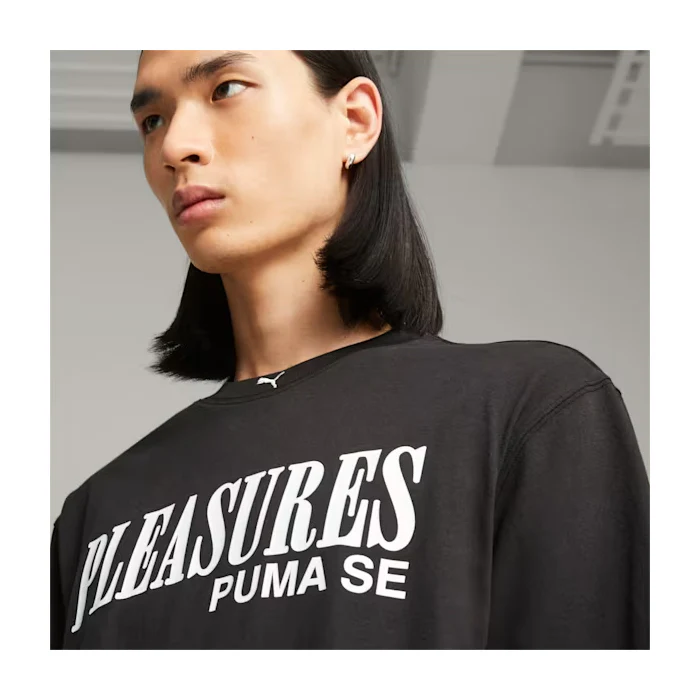 PUMA x PLEASURES Typo Tee PUMA Black - Image 5