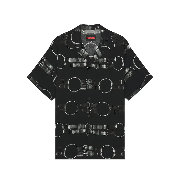 STRAPS BUTTON DOWN