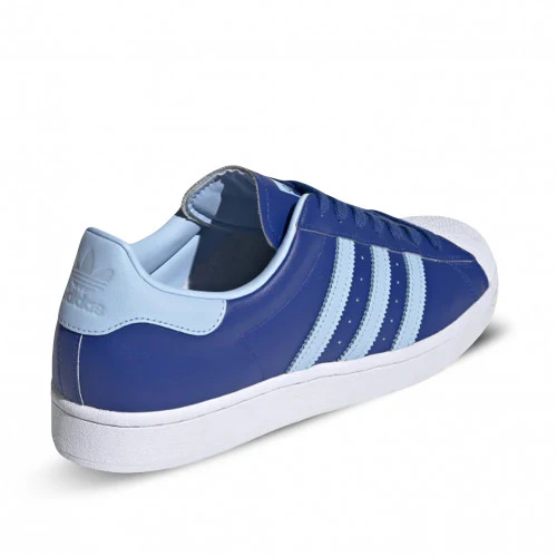 SUPERSTAR - Image 4