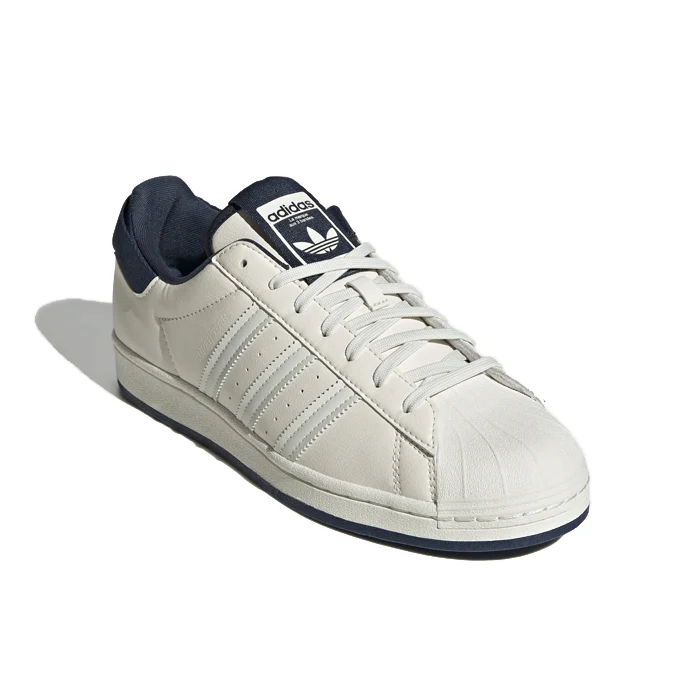 SUPERSTAR - Image 3
