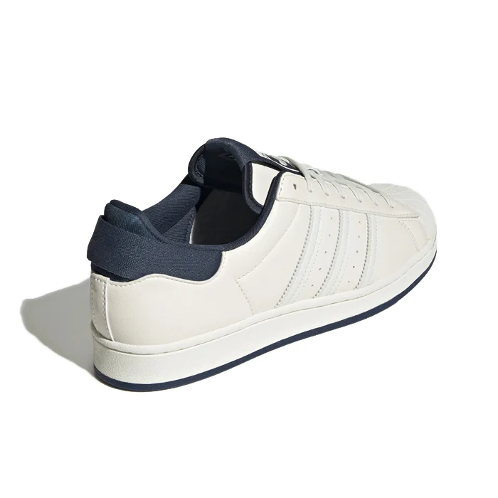 SUPERSTAR - Image 4