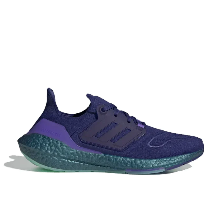 ULTRABOOST 22 W