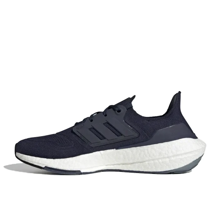 ULTRABOOST 22 - Image 2