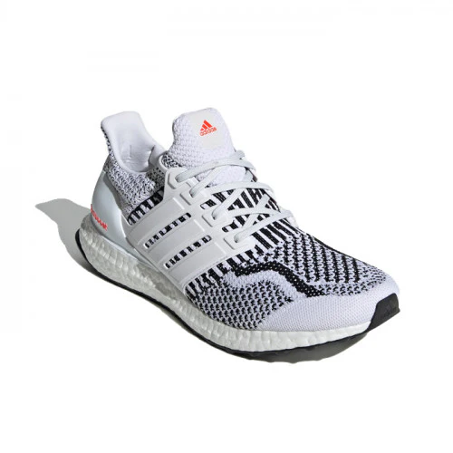 ULTRABOOST 5.0 DNA - Image 13