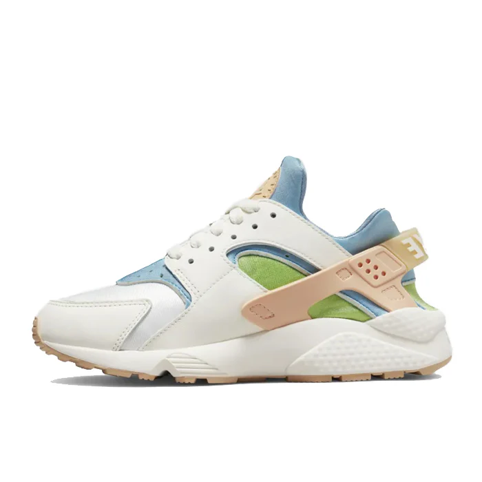 W NIKE AIR HUARACHE SE - Image 2