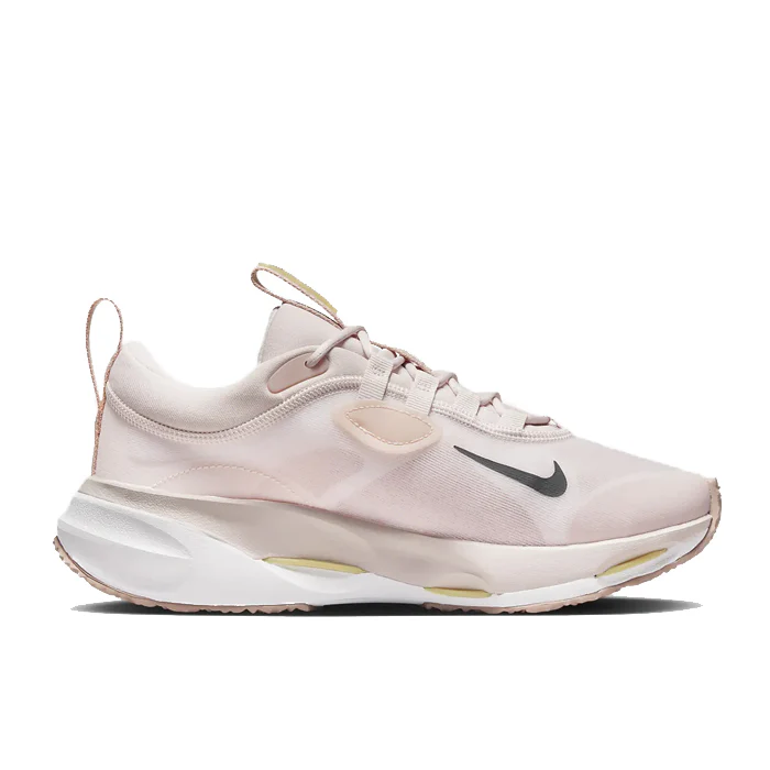 W NIKE SPARK