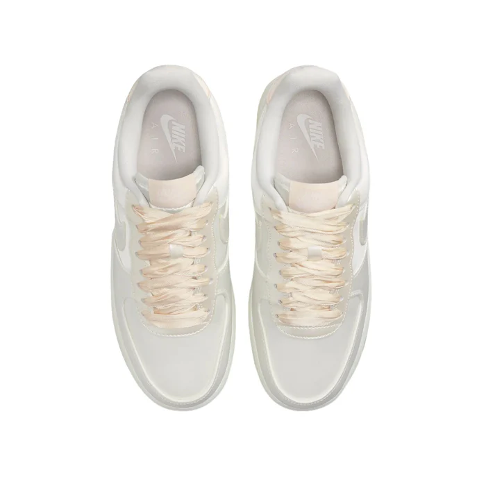 WOMENS AIR FORCE 1 '07 LV8 - Image 3