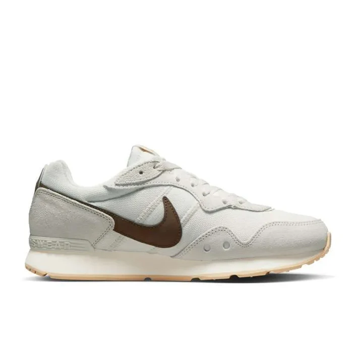WMNS NIKE VENTURE RUNNER